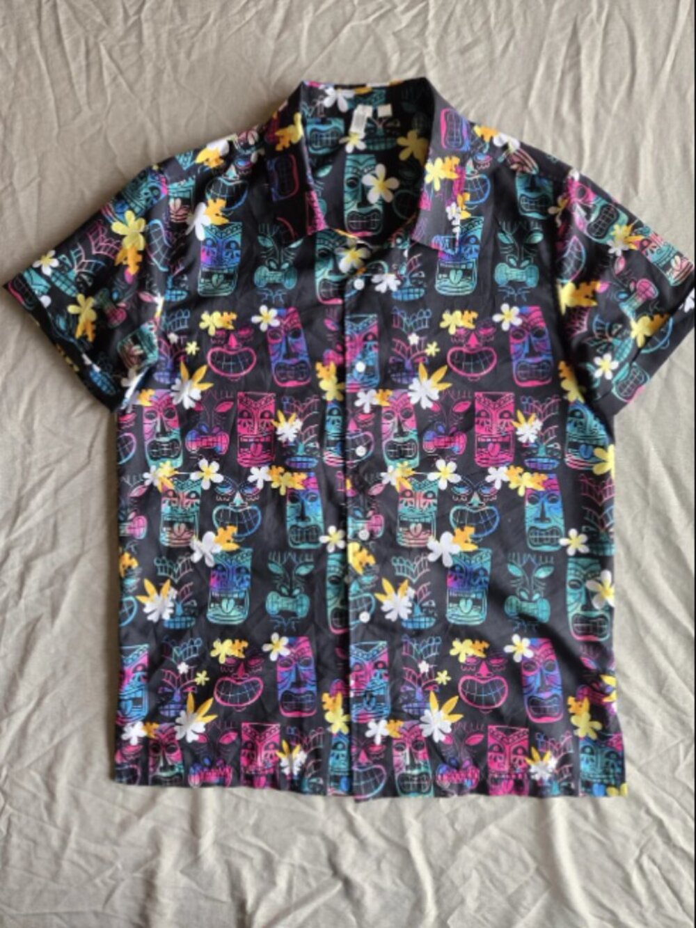 Amazon Essentials Black Short-Sleeve Button-Down